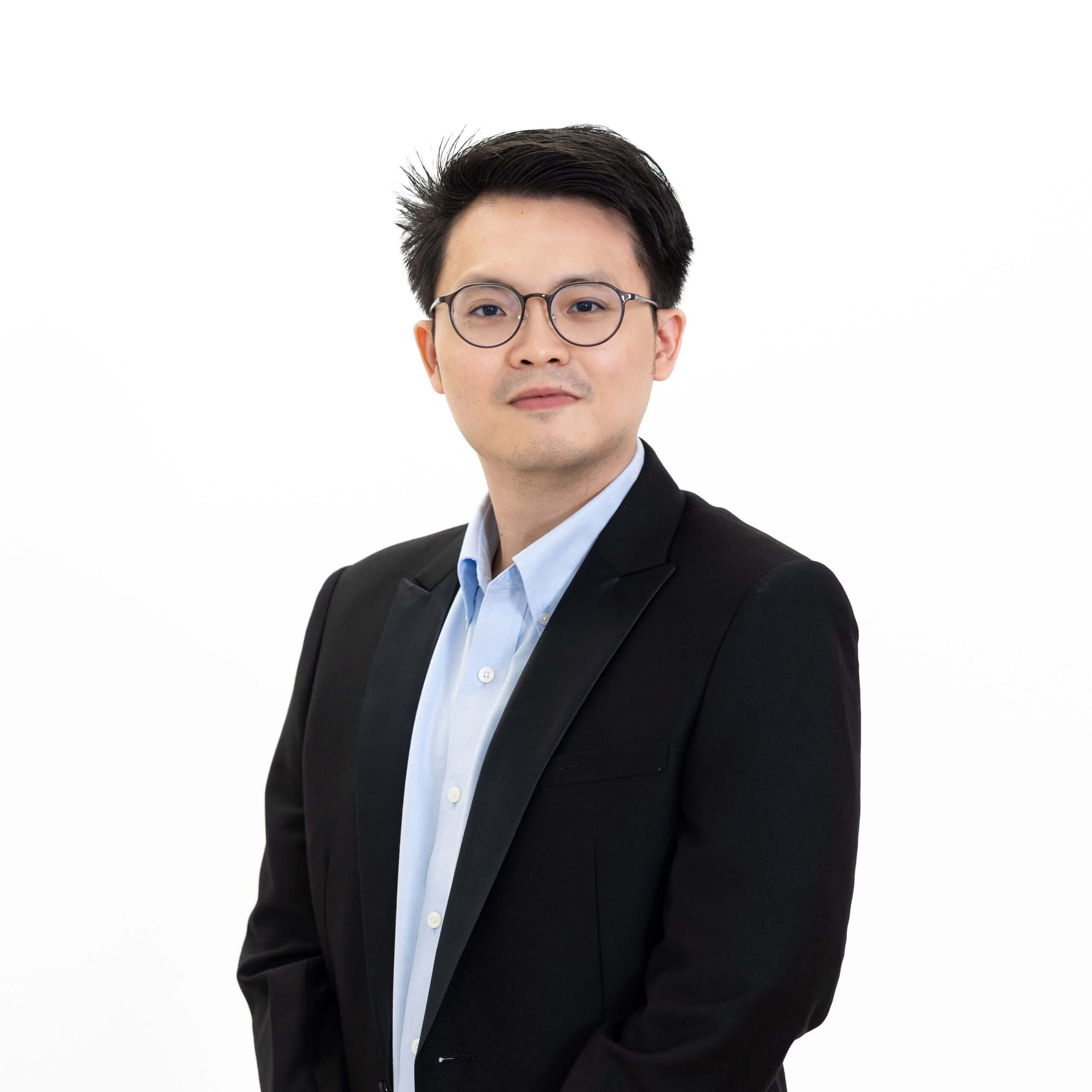 Photo of Dr Benjamin Moo